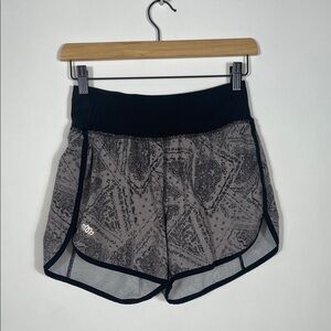 Women's Black and Gray Patterned Shorts